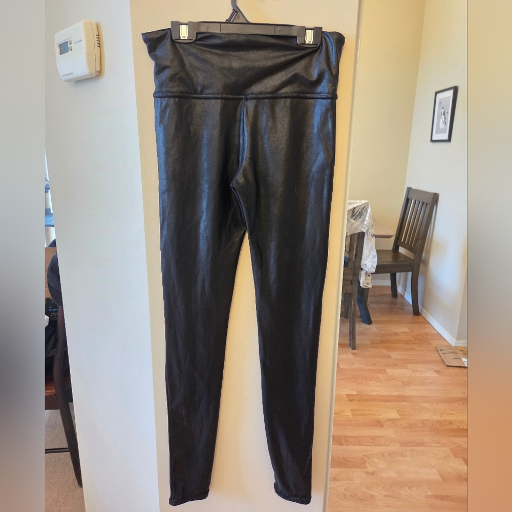 Spanx Black Leggings Shiny Faux Leather-Style Size Medium